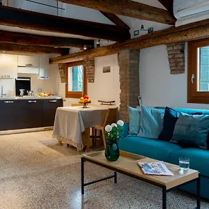 Hideaway Biennale Apartment